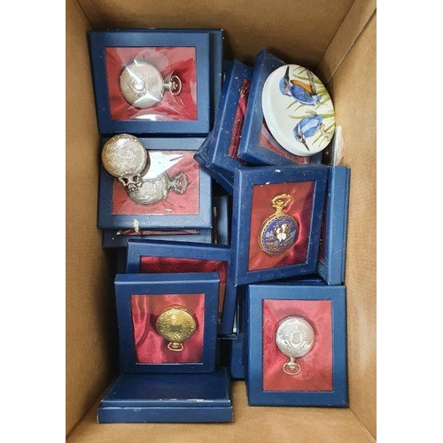 386 - Large quantity of boxed reproduction pocket watches (1 carton)