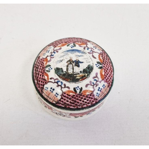 59 - 18th century porcelain patch/trinket box, circular, painted in circular panel to the lid, with Georg... 