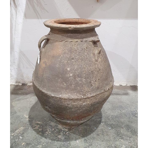 66A - Large Julfar Ware (U.A.E., Ras Al-Khaimah) pottery amphora vase