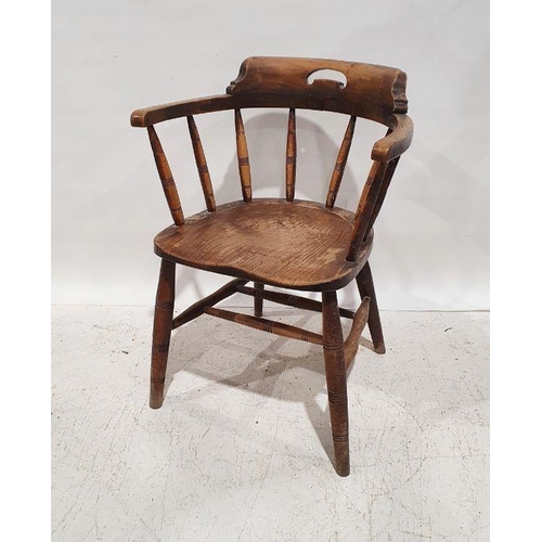 1318 - Vintage elm-seated spindleback captain's-type chair on turned and ring supports