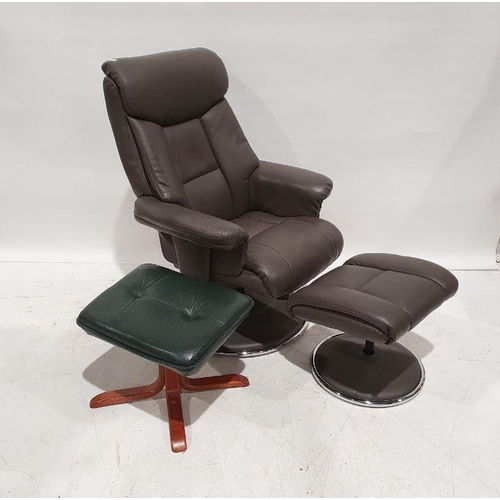 1336 - Pair of grey leather reclining easy chairs with footstools and one further footstool in green (5)