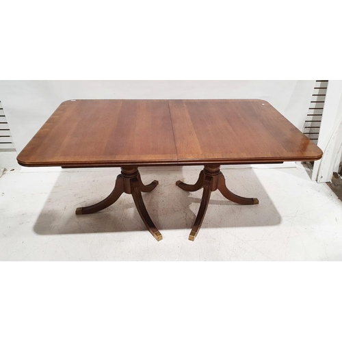 1343 - 20th century Regency-style dining table, the rectangular top with rounded corners, moulded edge, on ... 