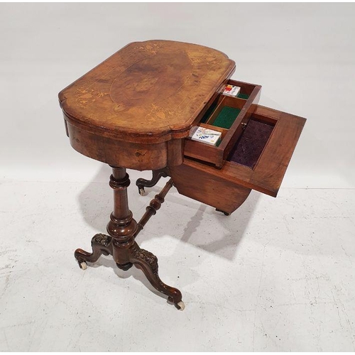 1382 - Early Victorian walnut gaming/work table, the lozenge-shaped top with satinwood inlay, opening to re... 