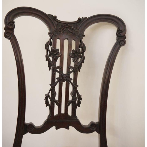 1405 - Victorian bedroom chair in Chippendale style, with carved back, on cabriole front legs