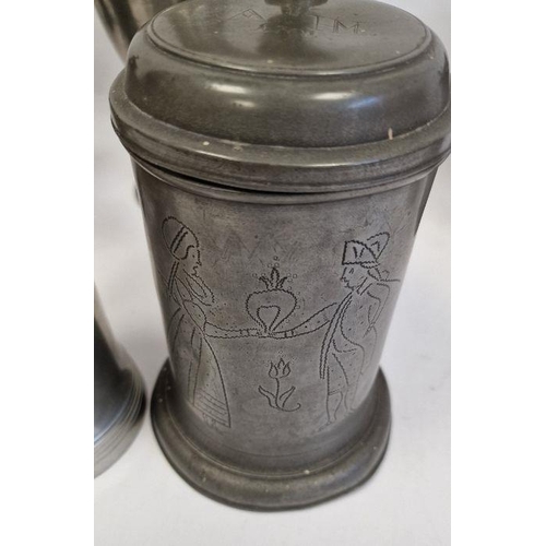 189 - Pewter items to include tankard marked 'Diesc Kan Gehoren Die Nagel Schmidt Gesellen Der Meisters 17... 