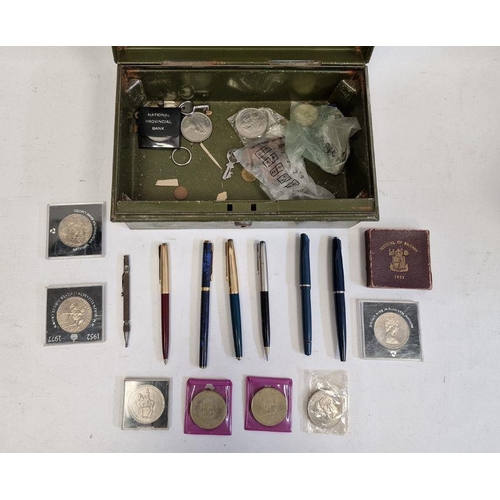 206 - Small quantity of British coinage and fountain pens to include Osmiroid 75, etc (1 box)