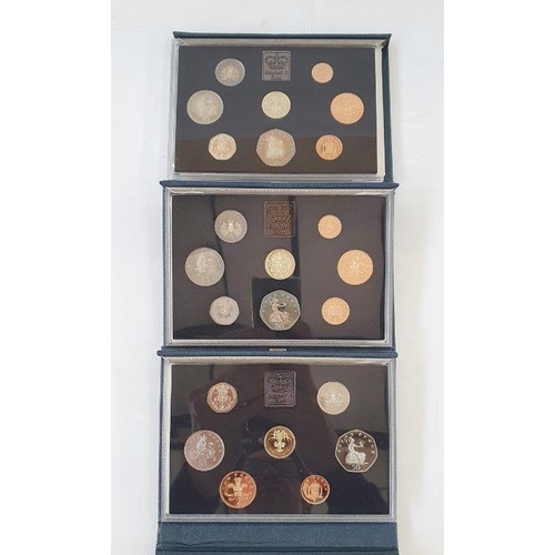 279 - Presentation Folder containing Brilliant Uncirculated Euro Coin Sets from Austria, Belgium, Finland,... 