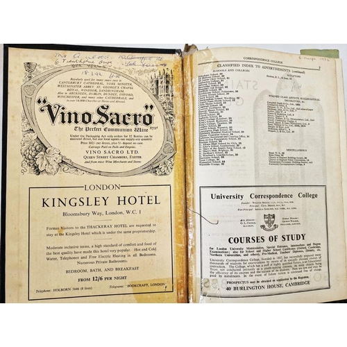 36 - Burke's Landed Gentry 1952, Burke's Peerage, Baronetage and Knightage 1897, London, Harrison, Pall M... 