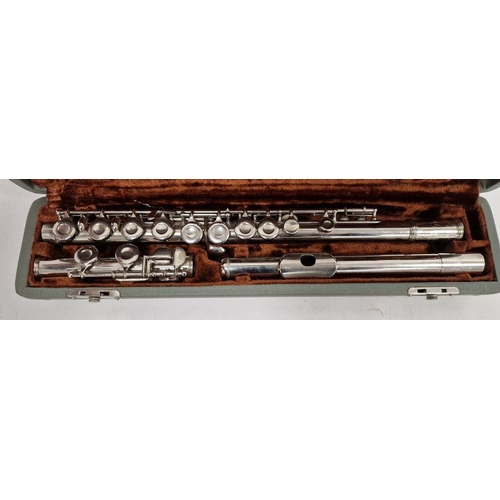 115 - 20th century silvered flute in lined fitted case by J.M. Grassi, Milano, stamped and no'd 9265