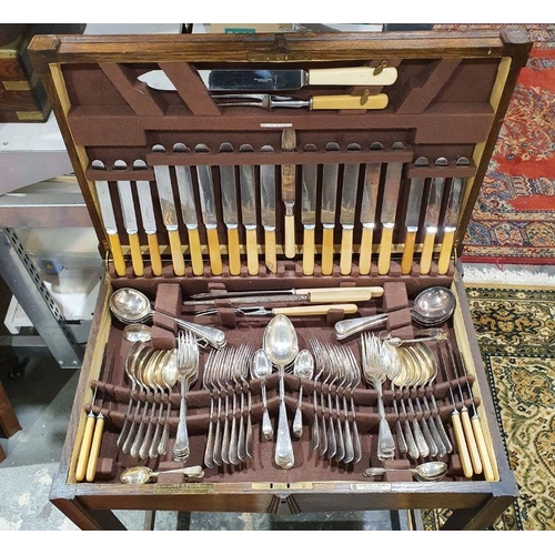 326 - Art Deco style oak canteen table of electroplated cutlery, with knives with plastic handles, by Hami... 