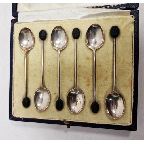 338 - Set of six silver bean-topped coffee spoons, Sheffield 1928, makers Mappin & Webb, in case