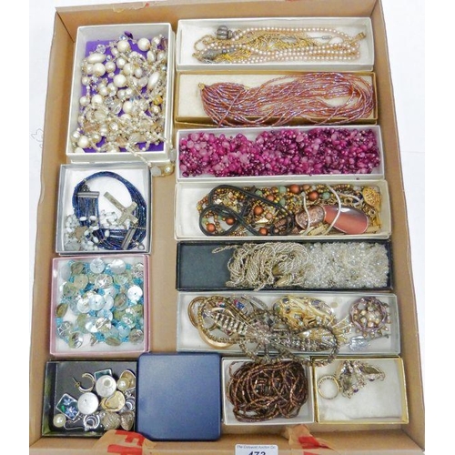 473 - Assorted costume jewellery to include necklaces, etc (1 tray)