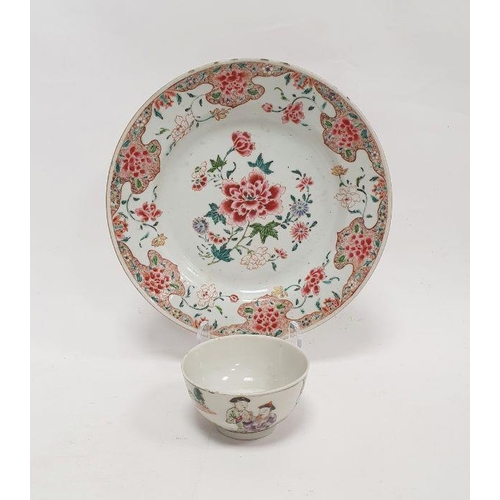 94 - 18th century Chinese porcelain plate with famille rose decoration, peonies and other flowers, 22cm d... 