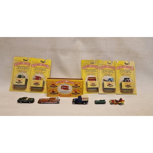 511 - Collection of boxed and loose diecast models to include Matchbox Series 40th Anniversary Commemorati... 