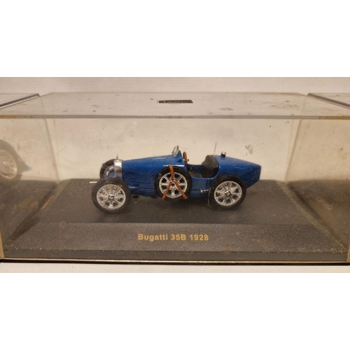 555 - Four cased Ixo diecast models to include Lorraine-Dietrich B 3-6 #5 Winner Le Mans 1925, Bugatti Roy... 