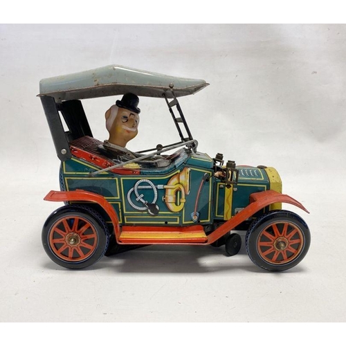 561 - Jalopy tin Car