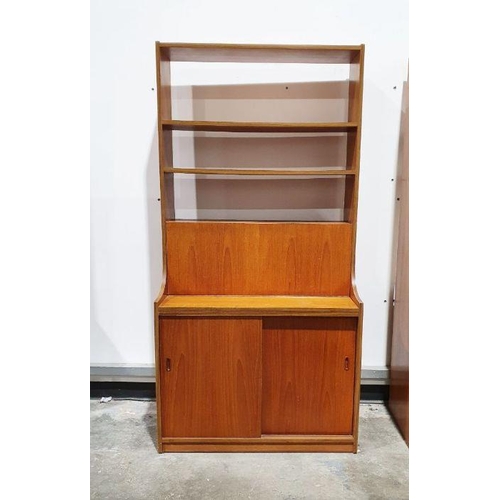 1135 - Two mid-century modern teak lounge units with assorted open shelves, one with cocktail cabinet above... 