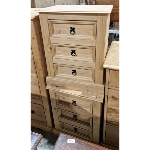 1246 - Modern pine chest of two short over three long drawers, to plinth base and two matching bedside ches... 