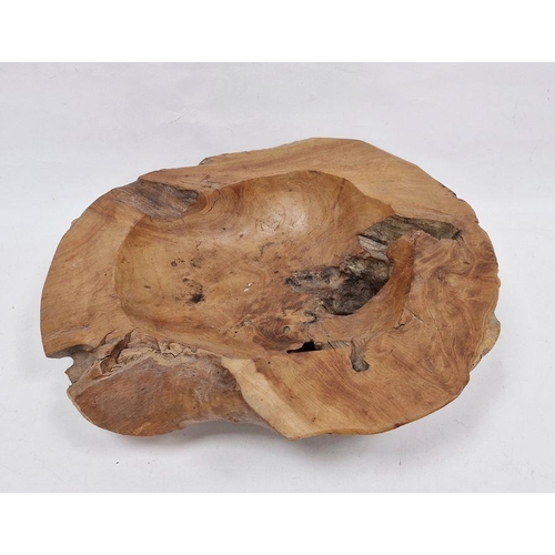 134 - Large treen bowl