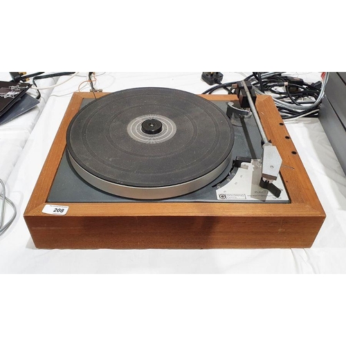 208 - Vintage Lenco Goldring GL69 stereo/mono turntable