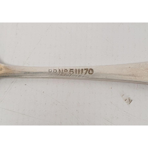 373 - Set of six Edwardian silver coffee spoons with wriggle engraved handles, in case