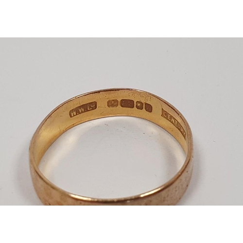 397 - 22ct gold wedding band with engraved detail (worn), 2.5g