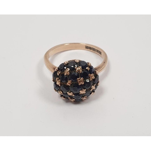 406 - 9ct gold and sapphire cluster ring, 4.5g total