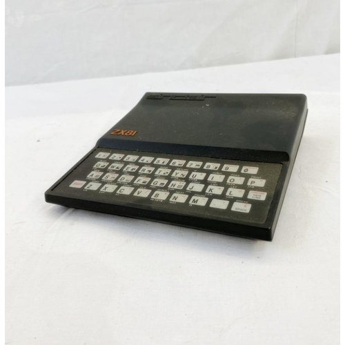 179 - Sinclair ZX81 personal computer system with basic programing booklet