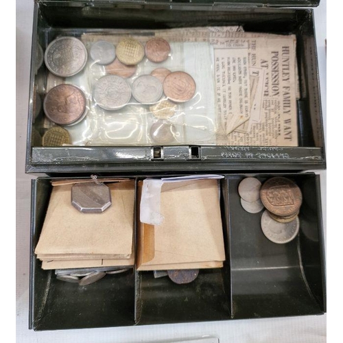 232 - Assorted used stamps, empty stamp cases, purse of foreign coins, mixed coins and a silver locket (1 ... 