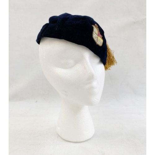 237 - c1914-15 Emmanuel School first XVI cap, velvet with gold tassle