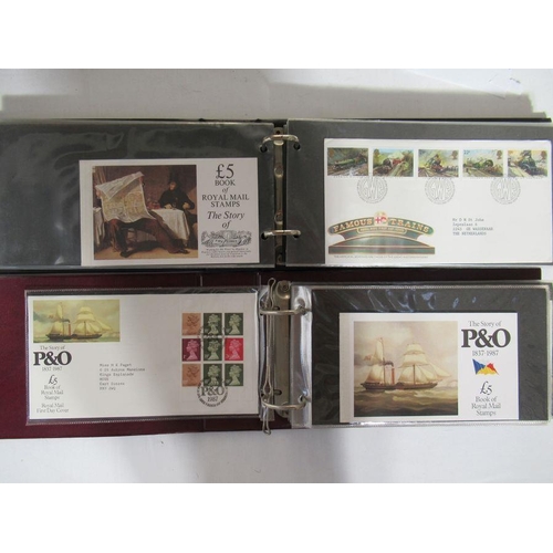 317 - GB: Five large and two smaller albums full of over 400+ Queen Elizabeth II decimal FDC, many purpose... 