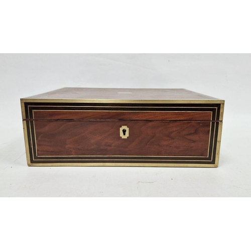 1018 - Mid Victorian writing slope in veneered figured mahogany with brass edges and stringing, with ebony ... 