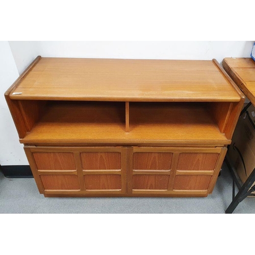 1075 - Mid 20th century Nathan teak tv cabinet the two section cabinet over a twin panel cupboard on raised... 