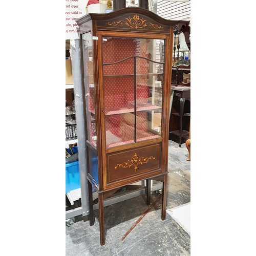 1129 - Inlaid mahogany display cabinet with scroll and anthemion inlay to the arched top, two shelves enclo... 