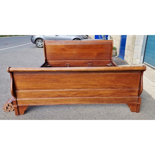 1142A - Reproduction mahogany king size sleighbed, 230cm long x 197cm wide