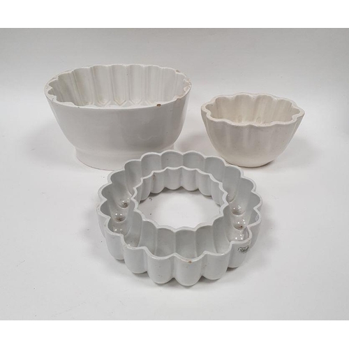 208 - Three stoneware jelly moulds (3)