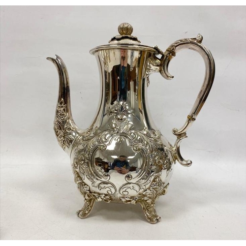 239 - Quantity of silver plate to include teapot, coffee pot, loose flatware, milk jugs (1 box)