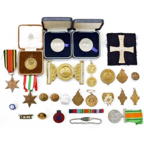 184 - WWII Burma Star, Italy Star war medal, Royal Gloucestershire, Berkshire and Wiltshire Regiment belt ... 