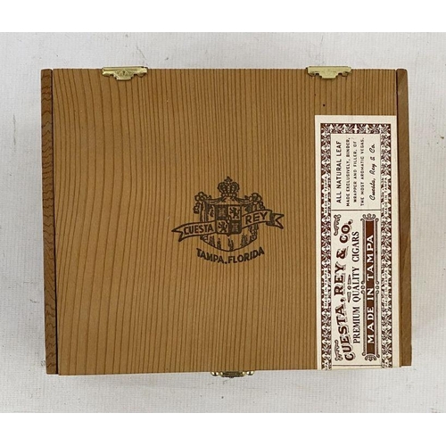 145 - Cuesta-Ray No.95 English Market Selection premium quality cigars, wrapped in plastic and cased in wo... 