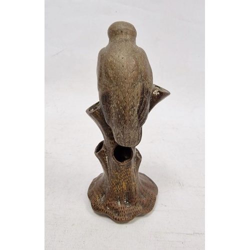 165 - Cold painted bronze-effect kingfisher modelled sitting on a tree stump, 16.5cm high