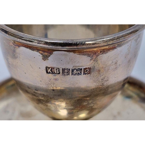 250 - 1960s silver egg cup and spoon, Birmingham 1965, makers mark K.B., 2.4ozt approx. 6cm high in Kemp B... 