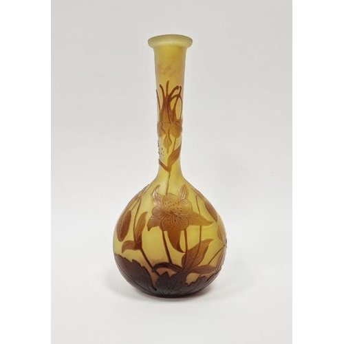 91 - Galle soliflore cameo glass vase decorated with purple flowers on yellow ground, height 17cm