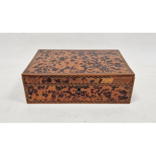 1043 - Early 20th century tortoiseshell veneer wooden box, of rectangular form, with inlaid marquetry decor... 