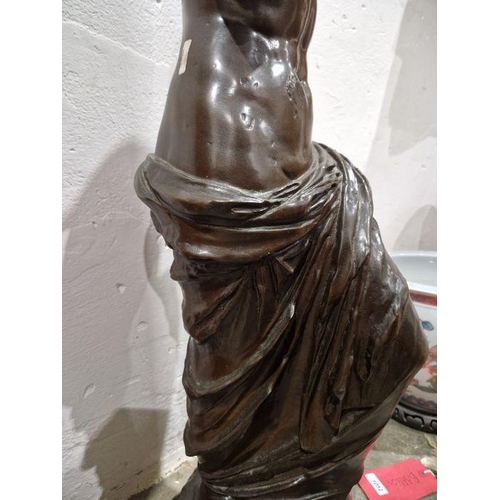 159 - Bronze figure of the Venus De Milo, Barbedienne Foundry, 84cm high