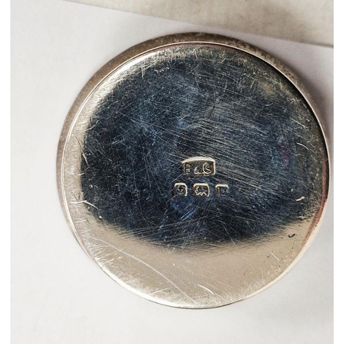 353 - Early 20th century silver vesta case with engraved decoration and initialled 'CH', Birmingham 1905, ... 