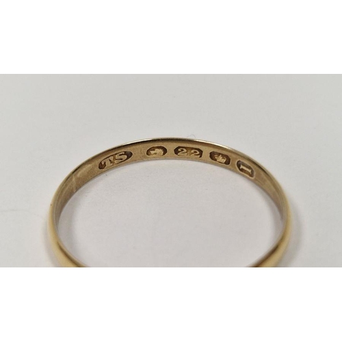 459 - 22ct gold wedding band, 1.6g