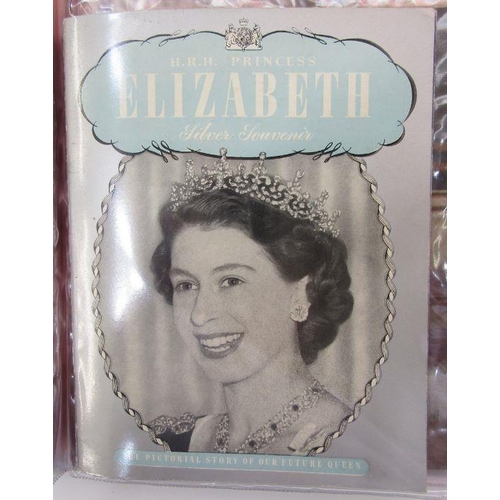 118 - Collection of mid 20th century Royal family souvenir booklets to include the Princesses Elizabeth an... 