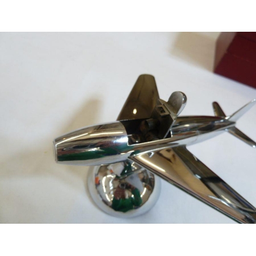 167 - Dunhill 'The jet aeroplane' table lighter, reg des no 872899, in original red fitted box with instru... 