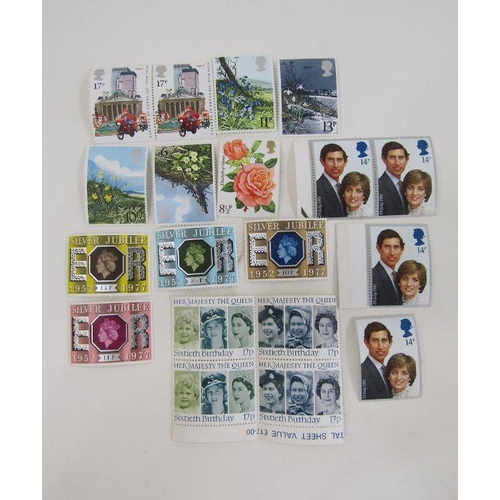 249B - GB: small collection of mint definitives and commemoratives, KGV-QEII