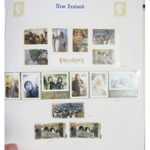 316 - New Zealand: 3 large albums and stock book of mint/used definitives and commemoratives, QV to QEII t... 